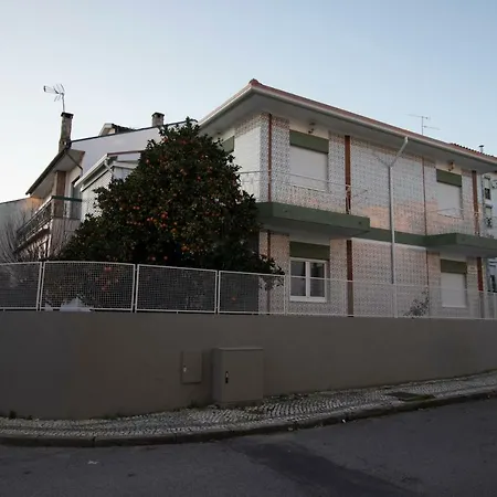 70s House By Capicua Pansiyon Braga